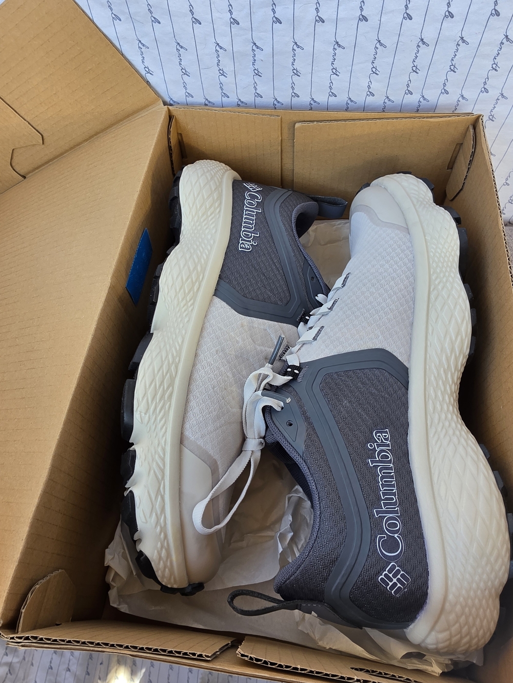 Columbia Men’s Gray & White Trail Sneakers